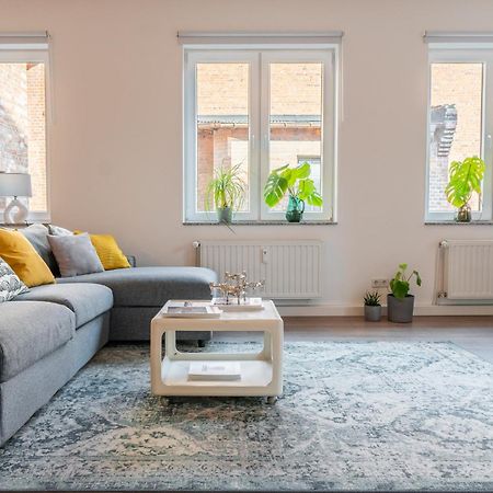 Luxurioeses Apartment, 10Min Innenstadt, Parkplatz エアフルト エクステリア 写真