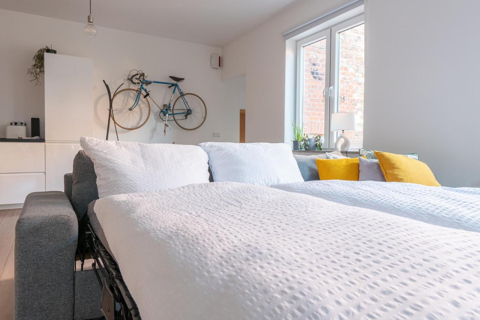 Luxurioeses Apartment, 10Min Innenstadt, Parkplatz エアフルト エクステリア 写真